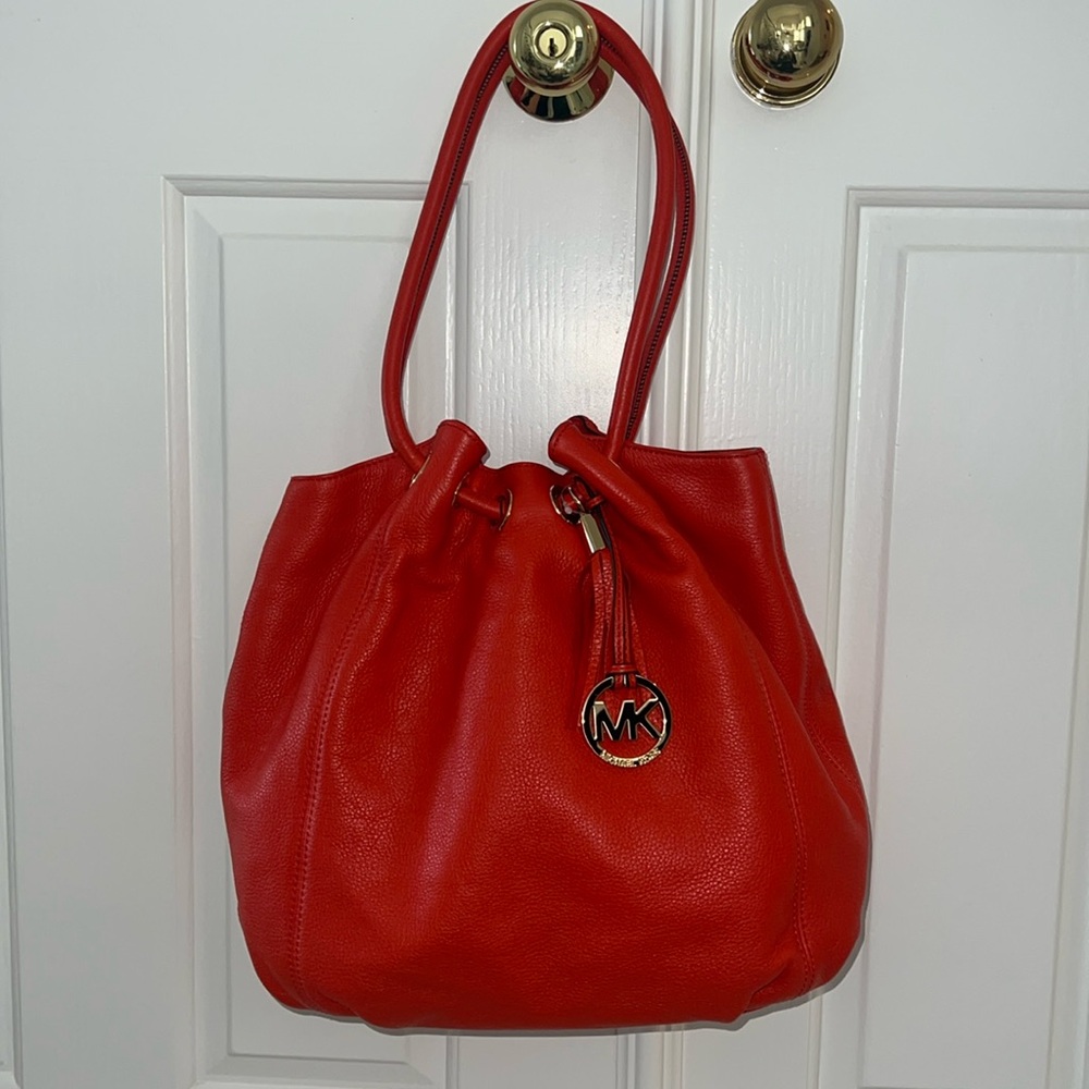 Michael Kors large top handle bucket bag. Never used. Just like new